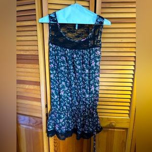 black lace floral top